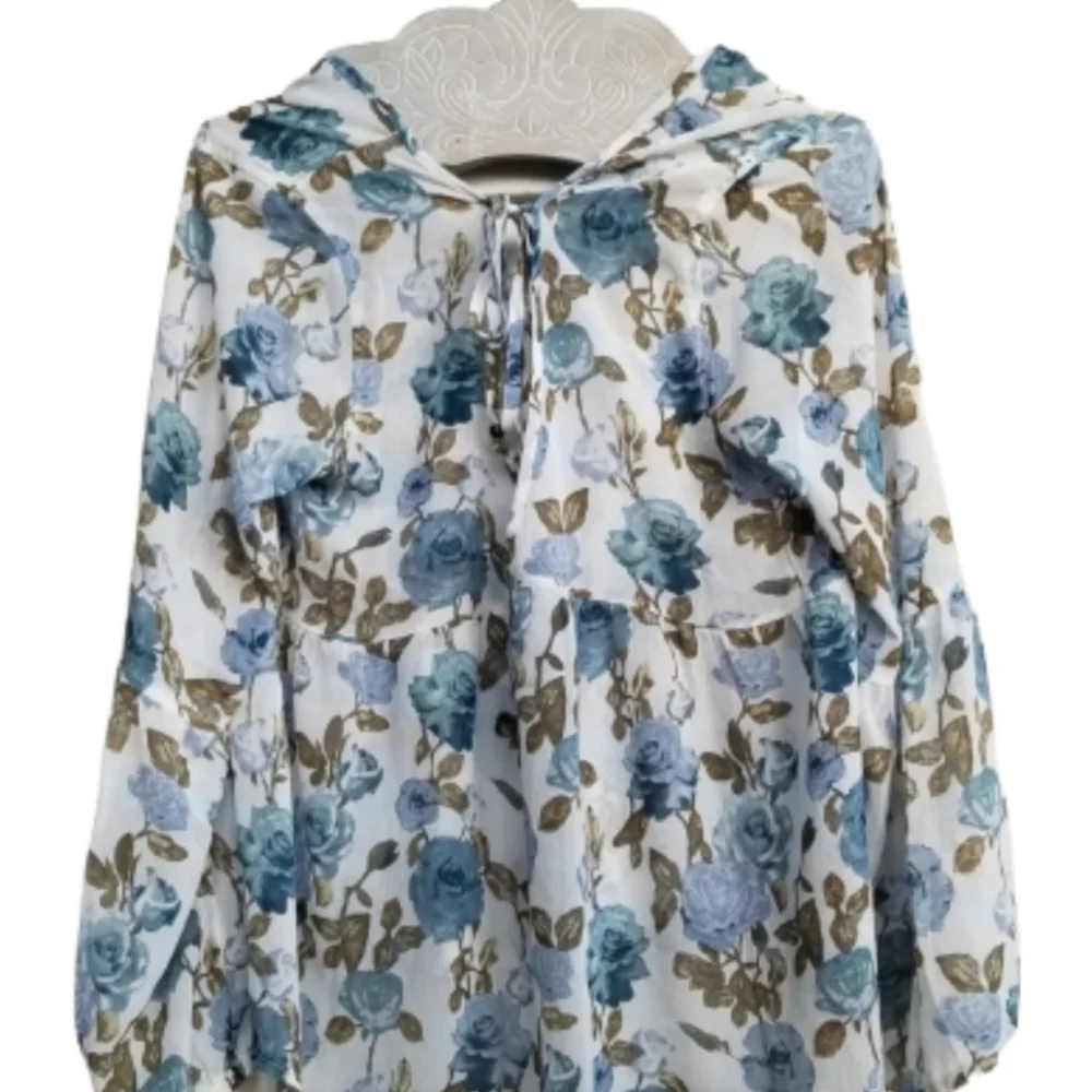 Mossimo Supply Co. Target Blue Floral Boho Blouse Size Medium NEW NWT - Picture 6 of 11
